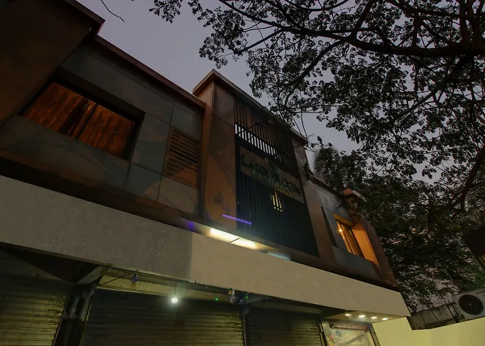 Treebo Lake Bloom Powai Mumbai
